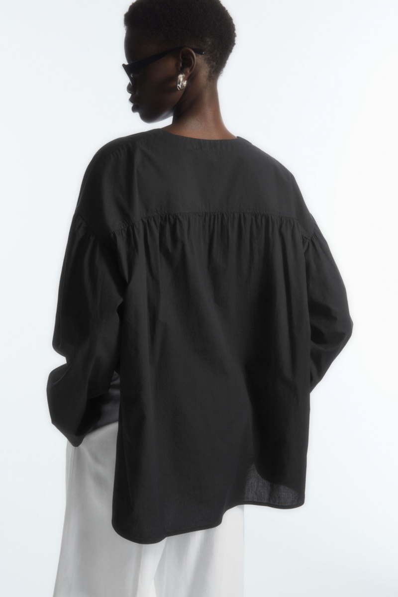 Camisas COS Voluminous V-Neck Poplin Mujer Negras España Rebajas 075YLGOBZ
